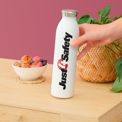 Hitte op de werkplek voorkomen  met waterfles